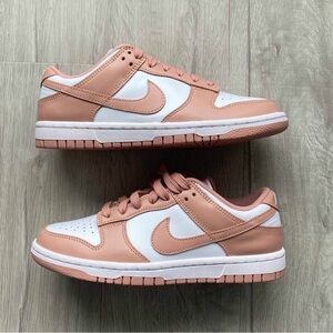 Brands new Nike dunk Rose Whisper size 6 WMNs